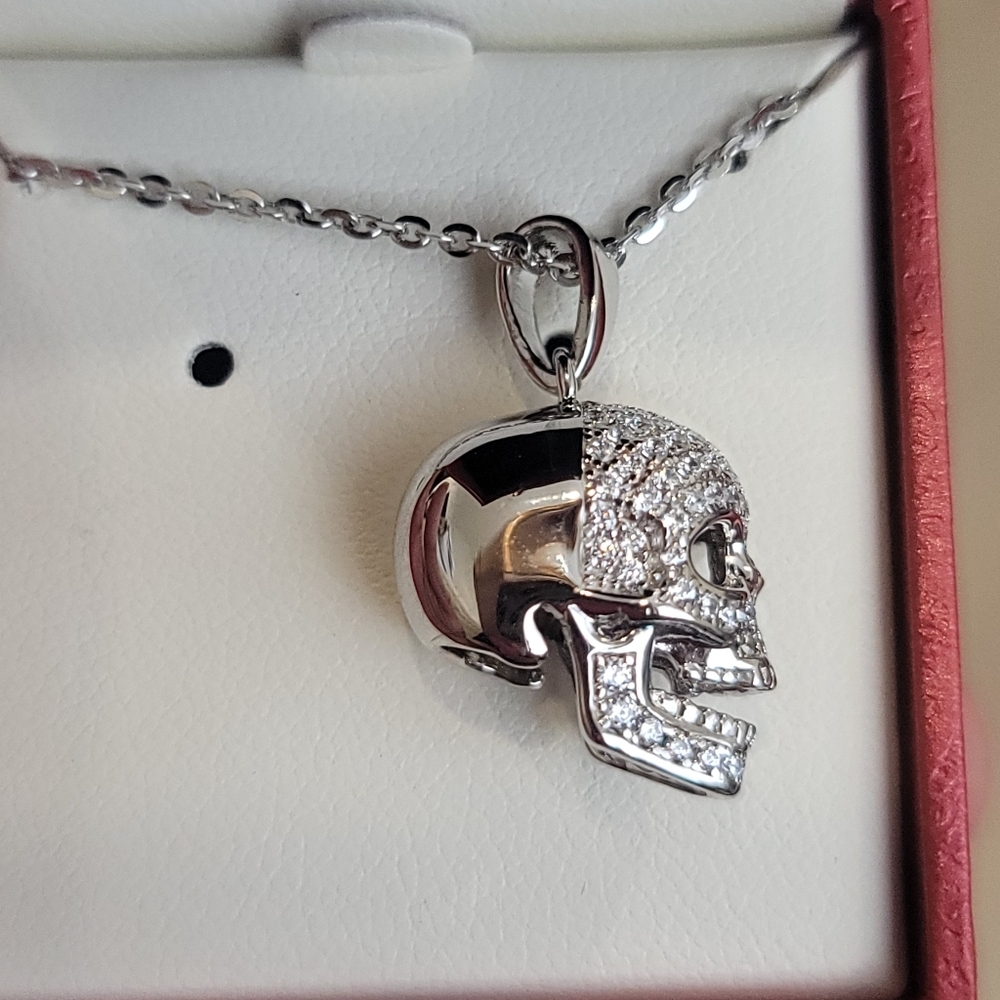 NEW Skull Bones Cubic Zirconia  Necklace in Sterling Silver - Picture 10 of 16